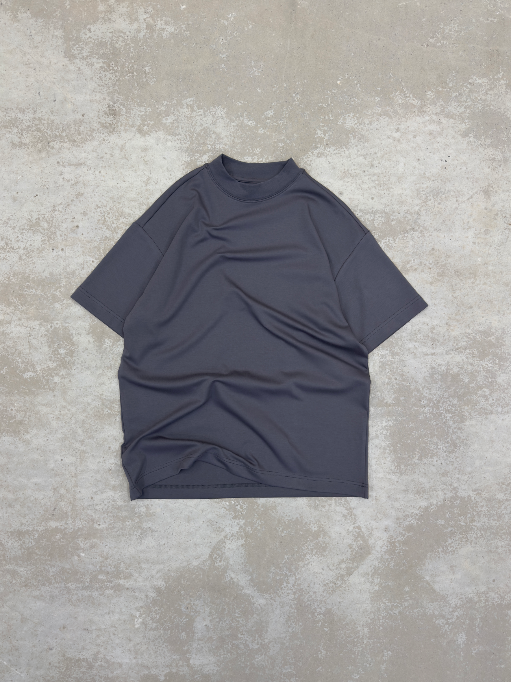 Oversized T-shirt - Graphite Grey – LOST WILL
