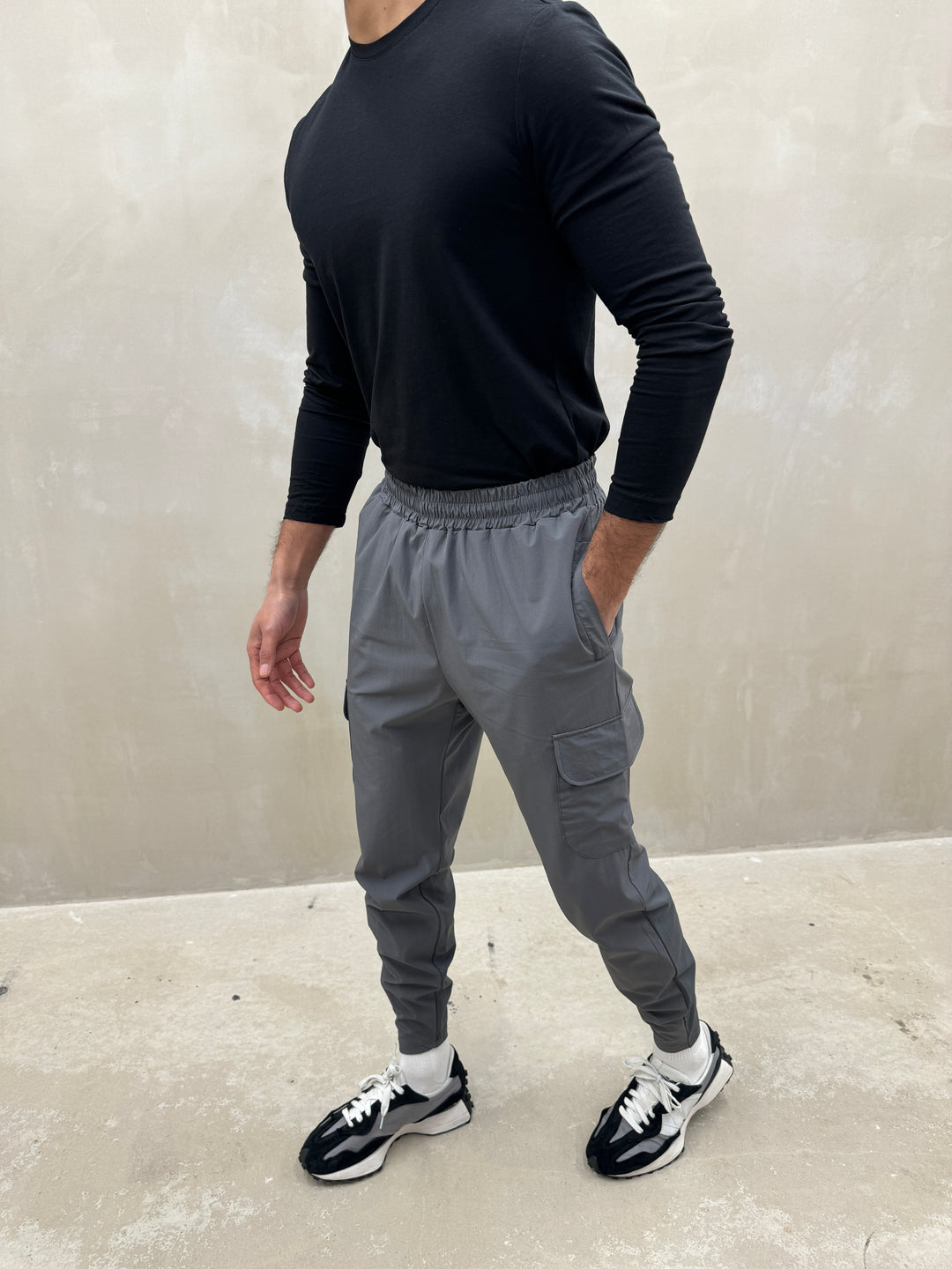 Utility Cargo Pants - Graphite Grey