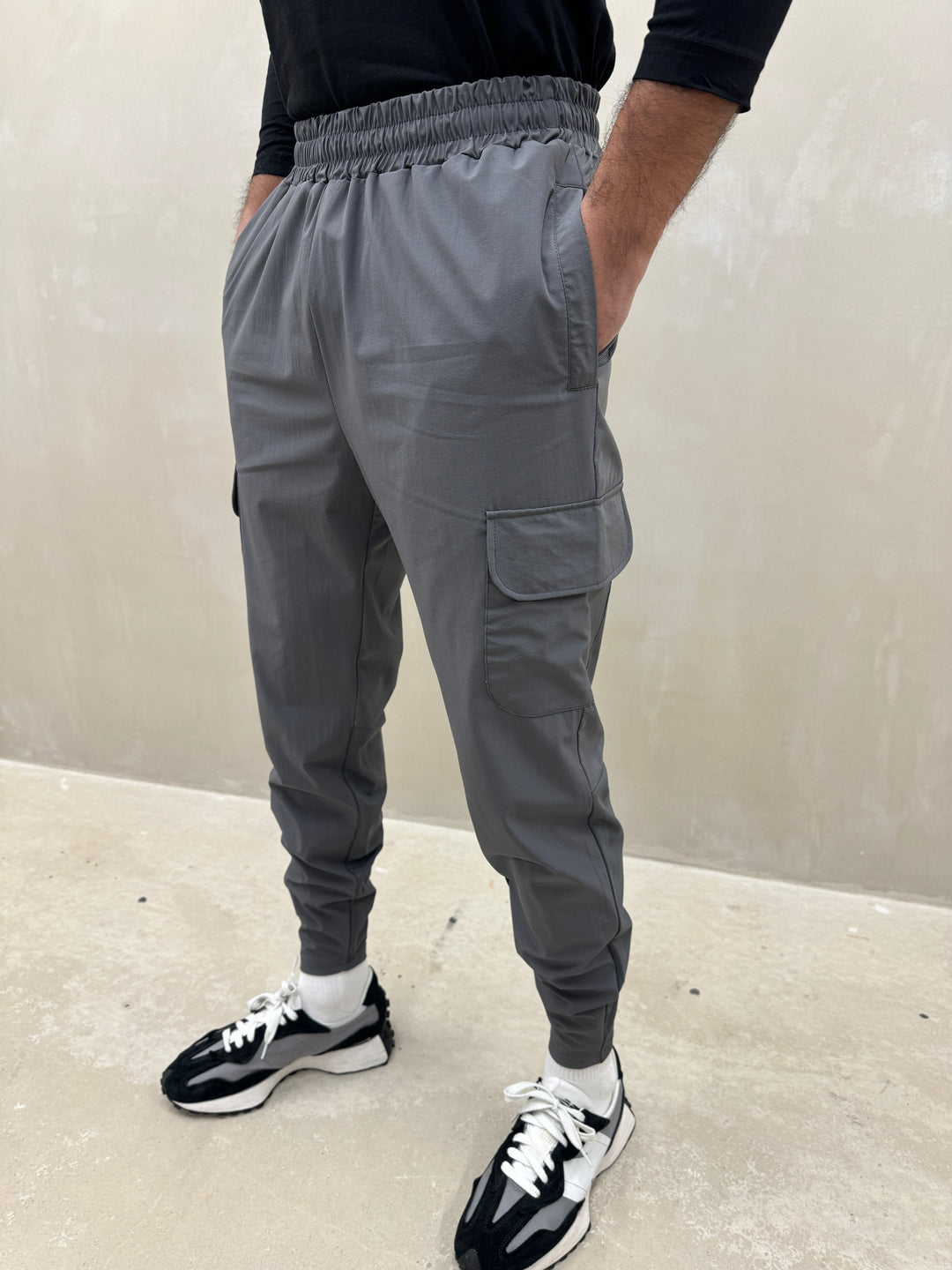 Utility Cargo Pants - Graphite Grey